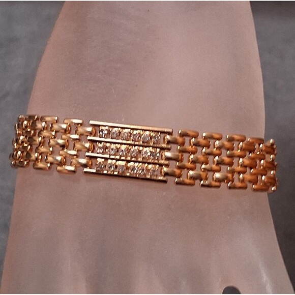 Vintage Panther Link Rhinestone Bracelet Gold Tone - Picture 1 of 6